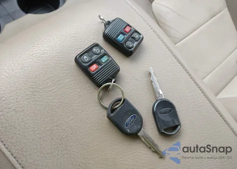 2003 Ford Expedition Eddie Bauer from USA, damaged, VIN 1FMRU17W73LA96526